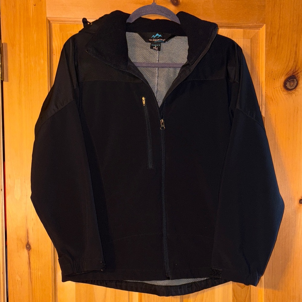 Women's Tri-Mountain Black Full-Zip Jacket